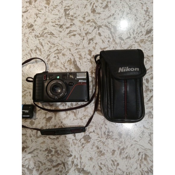 Nikon One Touch Point And Shoot Camera 35mm 1:25 Lens - Picture 1 of 6